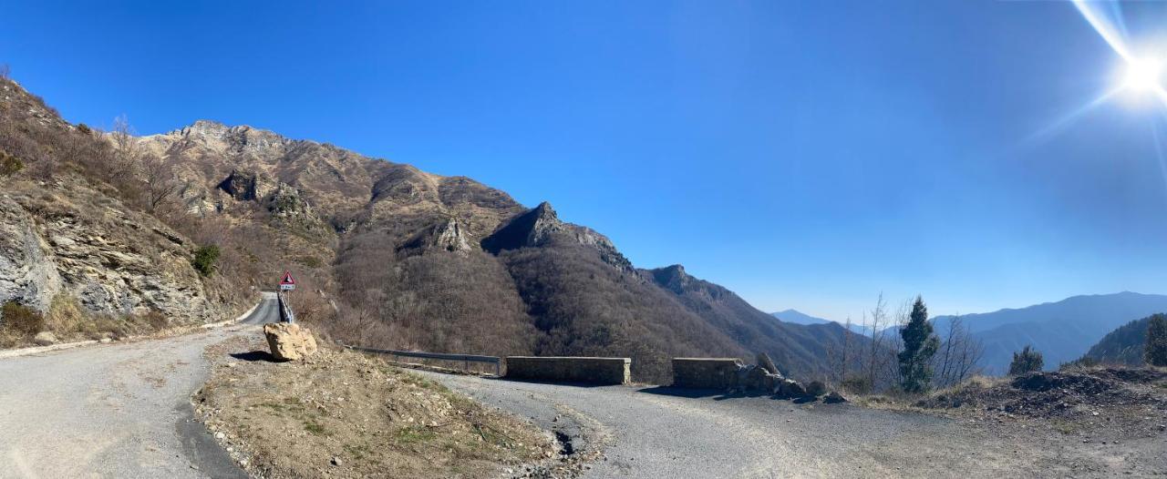 Ca' De Giovanna Lägenhet Molini di Triora Exteriör bild